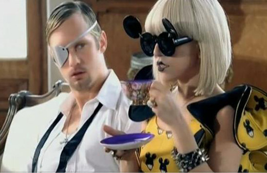 Очки Jeremy Scott на Леди Гага