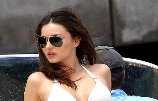 Солнцезащитные очки Ray-Ban