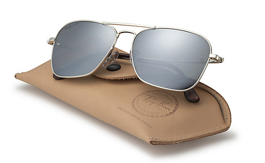Солнцезащитные очки Ray-Ban Caravan Ultra