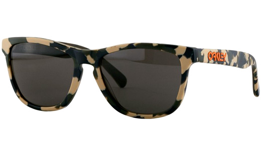 Солнцезащитные очки Oakley Frogskins LX Eric Koston